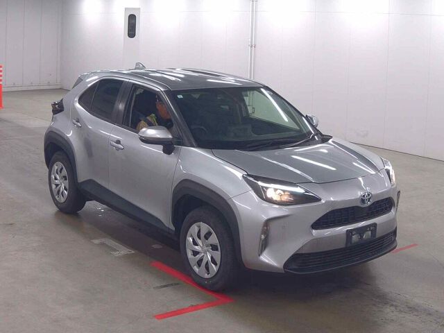 2022 Toyota Yaris Cross 1.5 Hybrid Automatic SUV in Excellent Condition