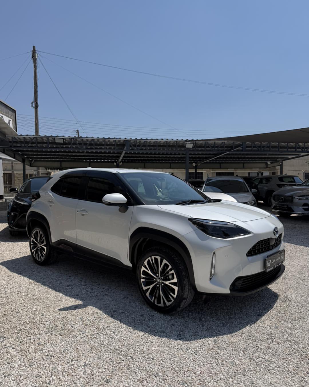 TOYOTA YARIS CROSS 2023