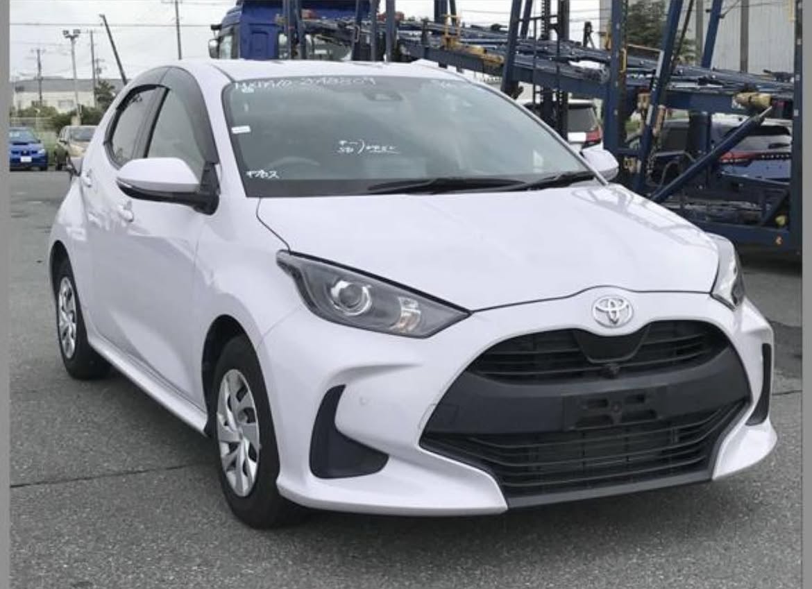 TOYOTA YARIS 2023